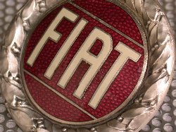 FIAT Old Emblem (Cloisonne/Red) 