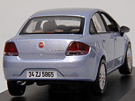 1/43 FIAT Linea Miniature Model