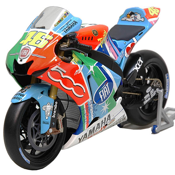 1/12 FIAT-YAMAHA YZR-M1 2007 Assen GP�ߥ˥��奢��ǥ� (V.Rossi)