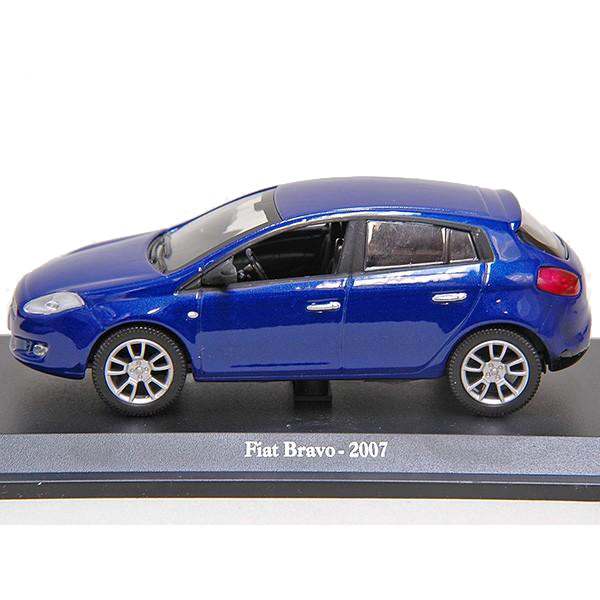 1/43 FIAT New Story Collection No.46 FIAT Nuova Bravo Miniature Model