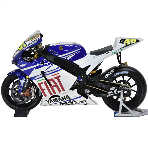 1/12 FIAT YAMAHA Team YZR-M1 Valentino Rossi Miniature Model Set