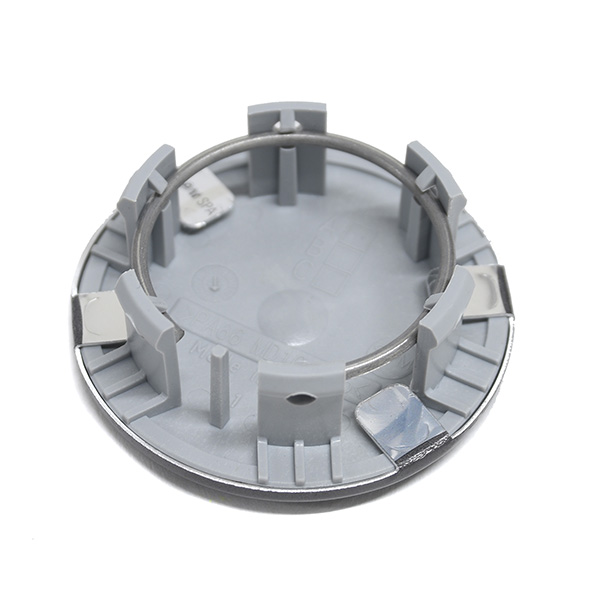 MASERATI Wheel Cap Set (Titanium Gray/Chrome Tridente)