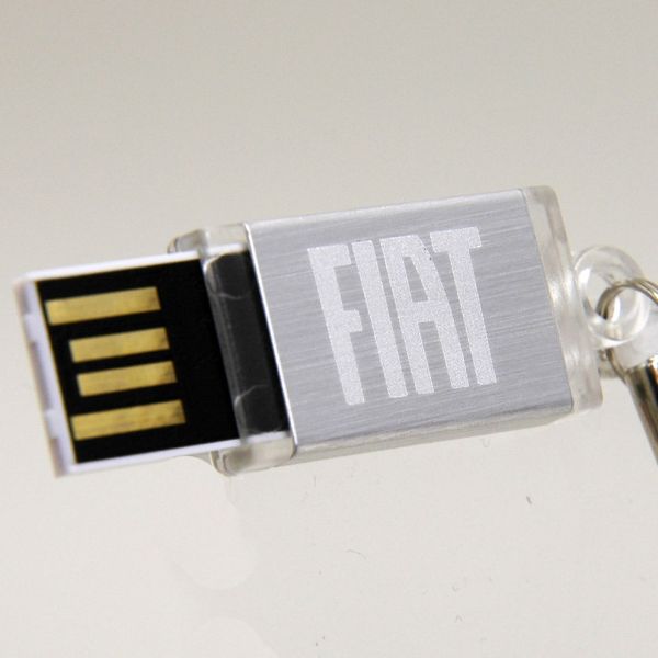 FIAT½ãÀµUSB¥á¥â¥ê (4GB)