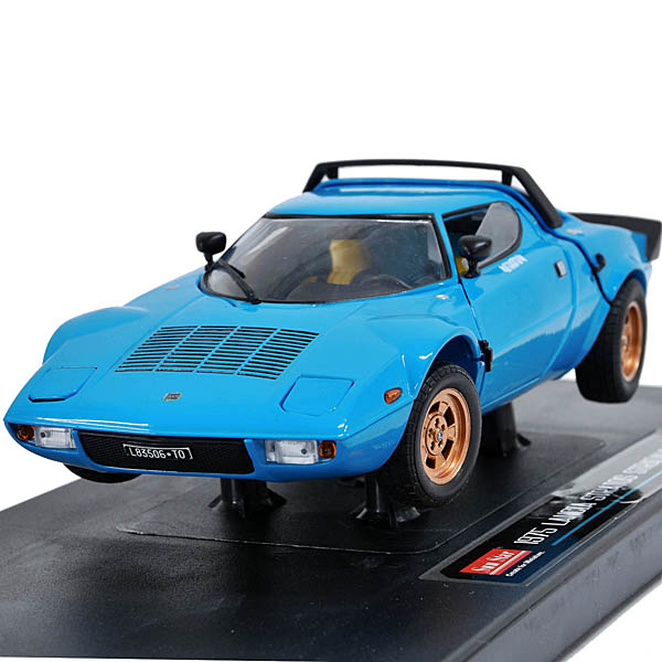 1/18 LANCIA STRATOS Stradaleミニチュアモデル by Sun Star