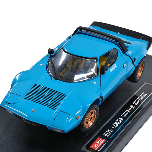 1/18 LANCIA STRATOS Stradaleミニチュアモデル by Sun Star