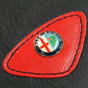 Alfa Romeoレザーマウスパッド(Alfaclub)