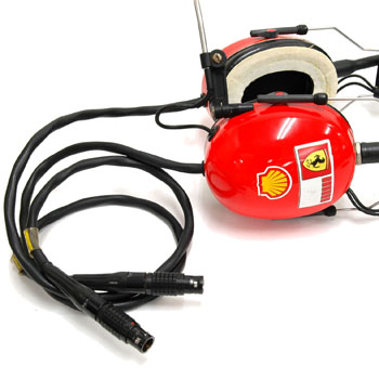 Scuderia Ferrariティーム使用ヘッドセット&無線機(2台)セット