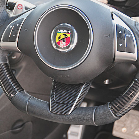 ABARTH 500 ¥«¡¼¥Ü¥ó¥¹¥Æ¥¢¥ê¥ó¥°¥¹¥Ý¡¼¥¯¥«¥Ð¡¼by THREE HUNDRED