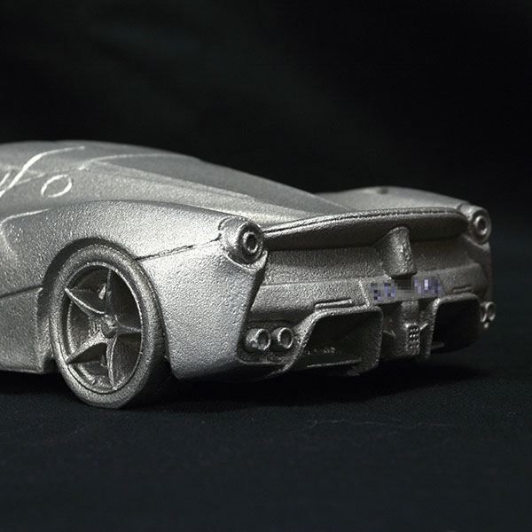 Ferrariマラネッロファクトリー製オーナー贈呈用アルミ鋳造モデル -La Ferrari-