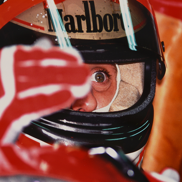 Scuderia Ferrari1996 Press Photo-San Marino/Garage-