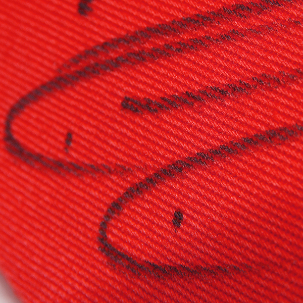 Scuderia Ferrari 2008ベースボールキャップ-キミ・ライコネン直筆サイン入り-
