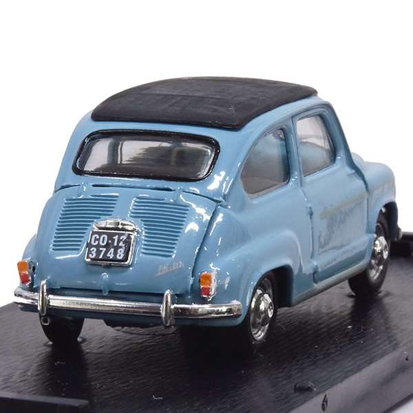 1/43 FIAT 600D Closed Cabriolet Miniature Model(Blue)