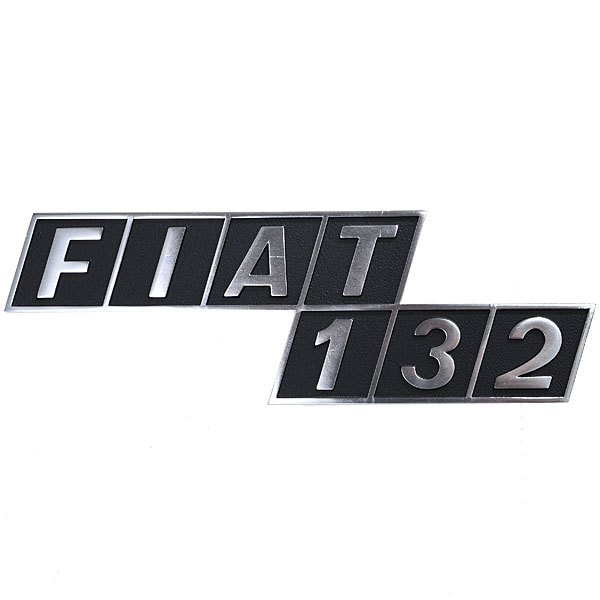 FIAT純正FIAT132ロゴエンブレム
