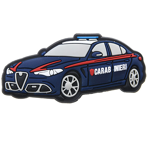 CARABINIERI Official Magnet(Alfa Romeo Giulia)
