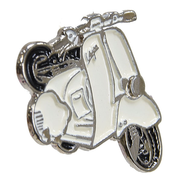 Vespa pin badge (white)