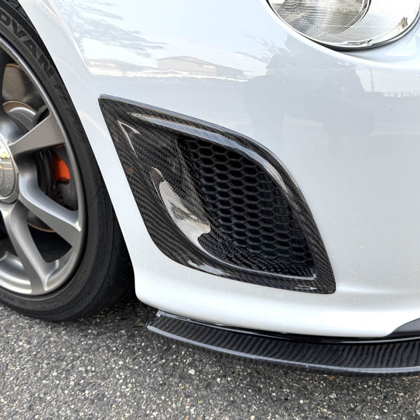Side intercooler duct for ABARTH500 by Maestro (carbon/color/unpainted)