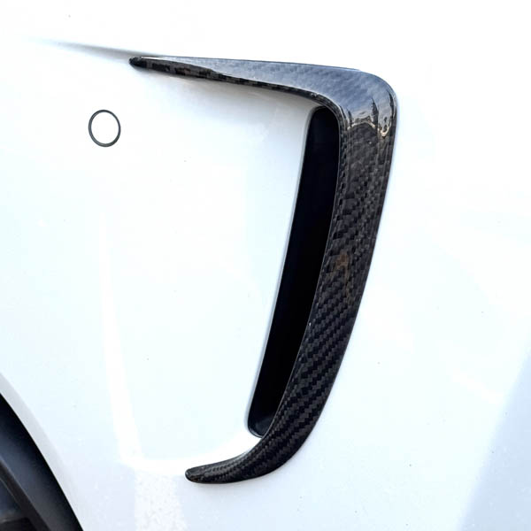 Rear duct garnish for ABARTH500 by Maestro (carbon/color/unpainted)