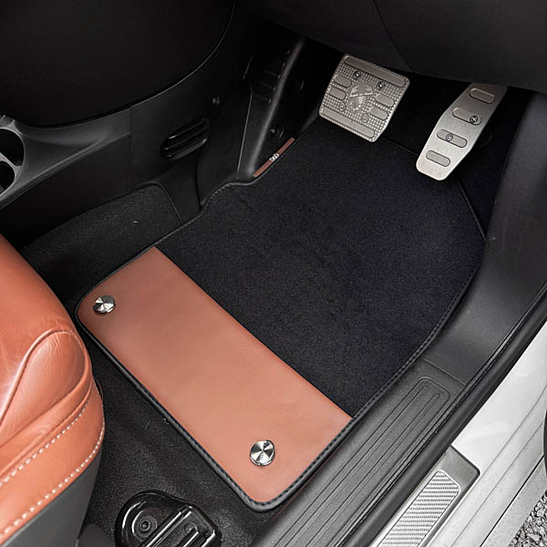 ABARTH Genuine 500/595 Floor Mats Brown (for AT Right-hand Drive Vehicles)