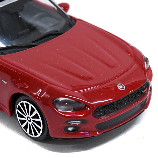 1/43 FIAT 124 Spider Miniature model