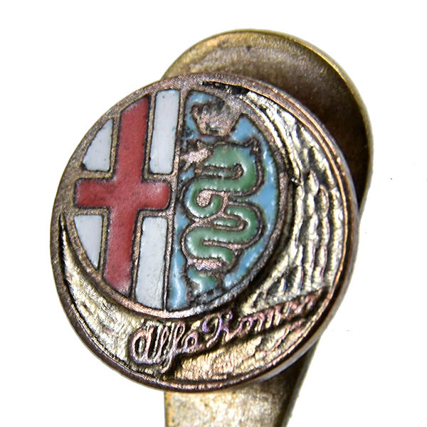 Alfa Romeoヴィンテージ七宝ラペルピン1954 by OMEA Milano