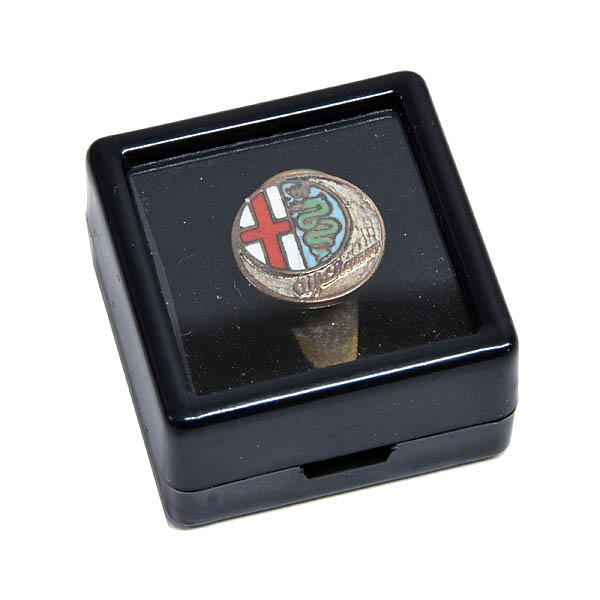 Alfa Romeoヴィンテージ七宝ラペルピン1954 by OMEA Milano