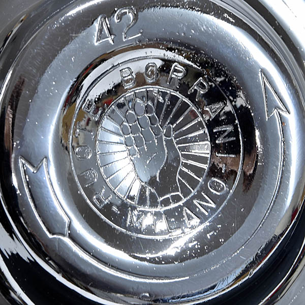 Ferrari 250ウイングナット(42mm左用) by Borrani Milano