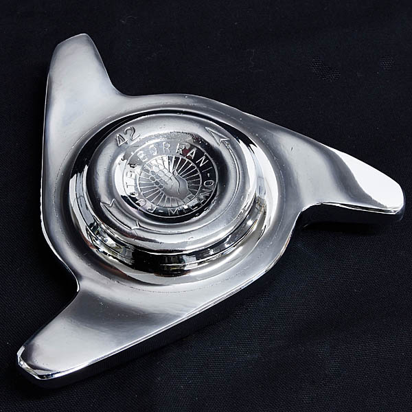 Ferrari 250ウイングナット(42mm左用) by Borrani Milano