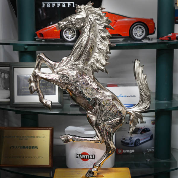 Cavallino object for the wall of Ferrari headquarters (nickel chrome)