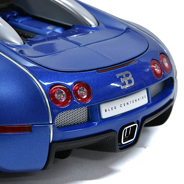 1/18 BUGATTI VEYRON 2009 Miniature Model by AUTOART