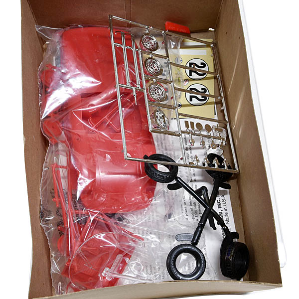 1/24 Ferrari 275P Plastic Model Kit by Monogram