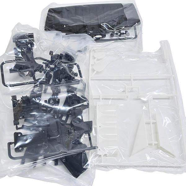 1/10 LANCIA 037 Rally Tamiya Electric RC Car Kit