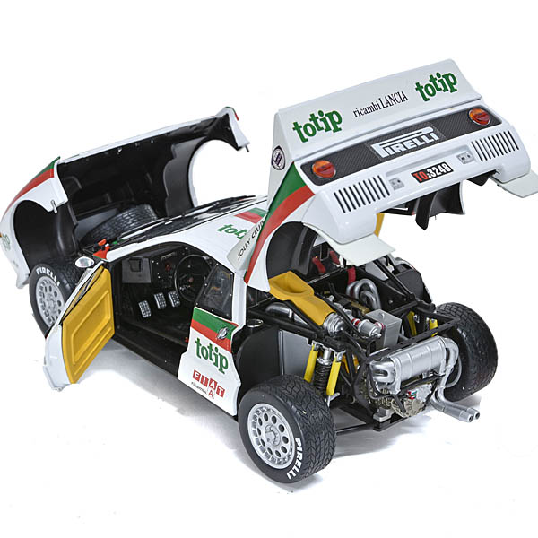 1/18 LANCIA RALLY 037 �ߥ˥��奢��ǥ�