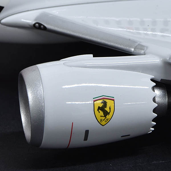 1/200 Alitalia Boeing 787 Ferrari Miniature Model