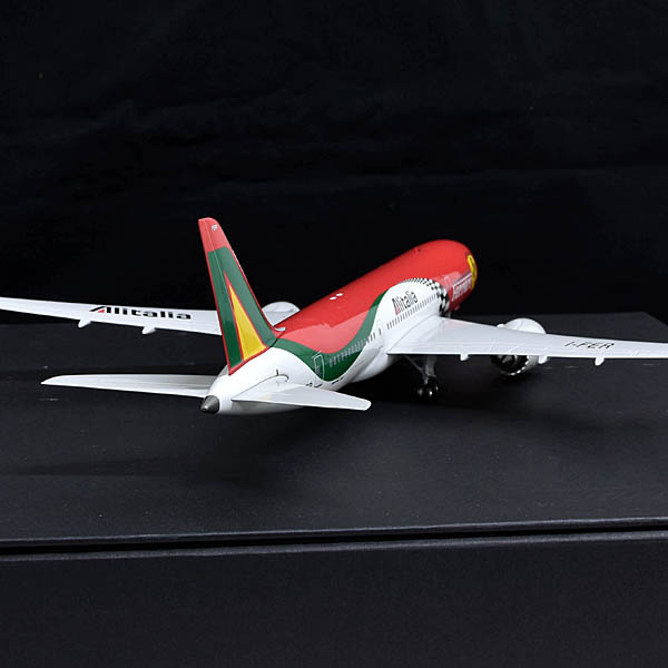 1/200 Alitalia Boeing 787 Ferrari Miniature Model
