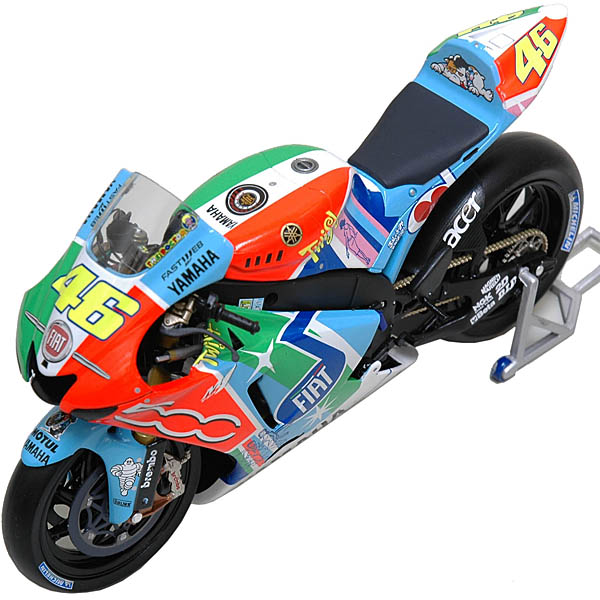 1/12 FIAT-YAMAHA YZR-M1 2007 Assen GP�ߥ˥��奢��ǥ� (V.Rossi)