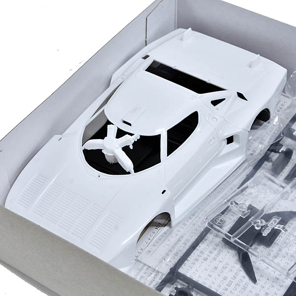 1/24 LANCIA STRATOS TURBO プラモデル