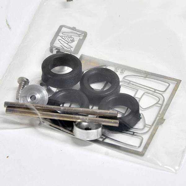 1/43 Alfa Romeo Giulia TZ プロトタイプ1962 組立キット
