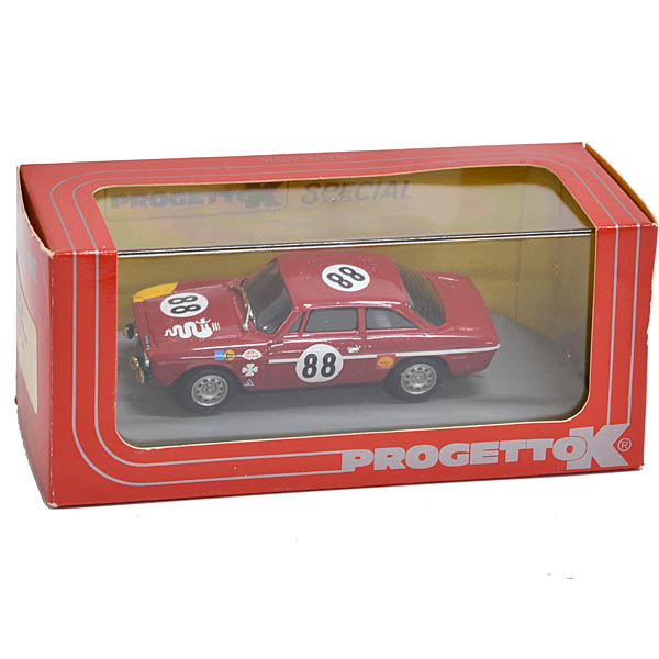 1/43 Alfa Romeo Giulia GTA1300 1968 Miniature Model(PK2001)