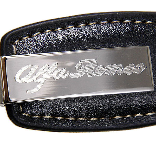 Alfa Romeoフェイクレザー&メタルプレートキーリング(ブラック)