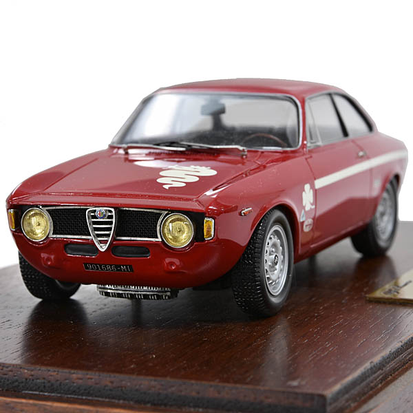1/24 Alfa Romeo GIULIA 1300GTA Junior�ߥ˥��奢��ǥ�