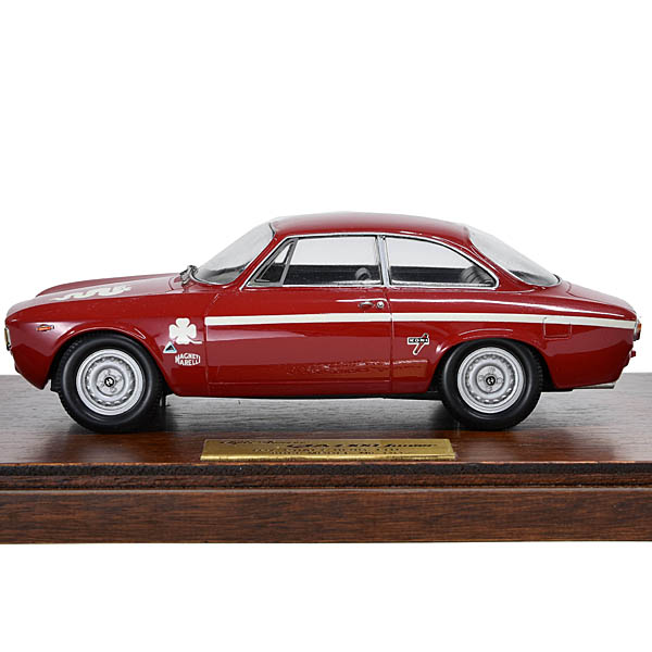 1/24 Alfa Romeo GIULIA 1300GTA Junior�ߥ˥��奢��ǥ�