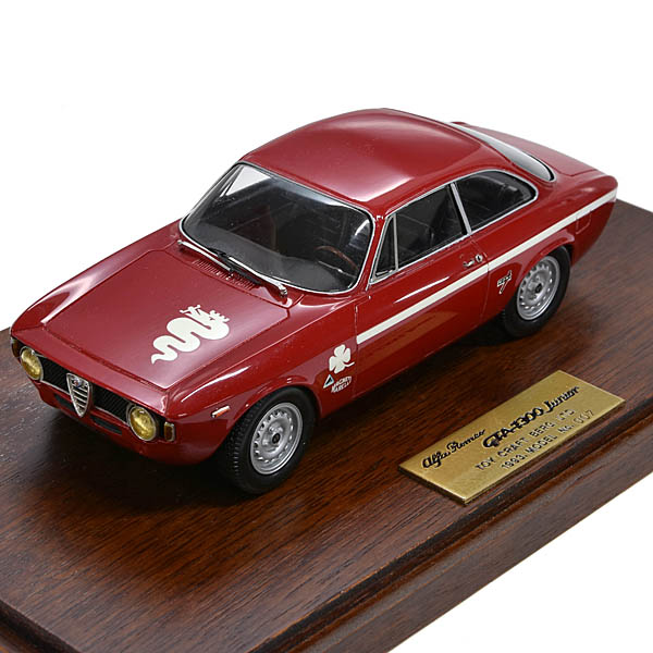 1/24 Alfa Romeo GIULIA 1300GTA Junior�ߥ˥��奢��ǥ�