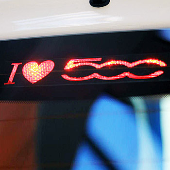 FIAT 500ハイマウントブレーキランプ用I LOVE 500ロゴステッカー(抜き文字タイプ)<br><font size=-1 color=red>03/02到着</font>