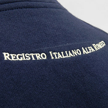 Alfa Romeo Giulietta 60周年記念フード付きフェルパ  by RIA(Registro Italiano Alfa Romeo)