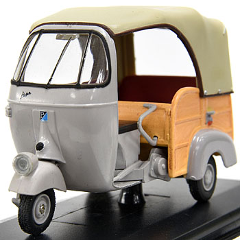 1/32 APE AC CALESSINO 1956 Miniature Model