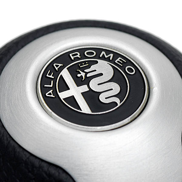 BLACK社製アルミ&レザーシフトノブ -TUNE IT- (リバースロック/Alfa Romeo Newモノトーンエンブレム)