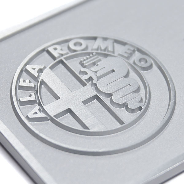 Alfa Romeo純正Giulietta for MASERATI Editionインテリアプレート