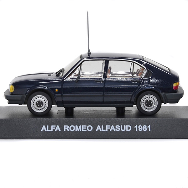 1/43 Alfa Romeo Alfasud Miniature Model