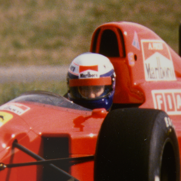 Scuderia Ferrari 1990 Official Press Photo(Prost&641)