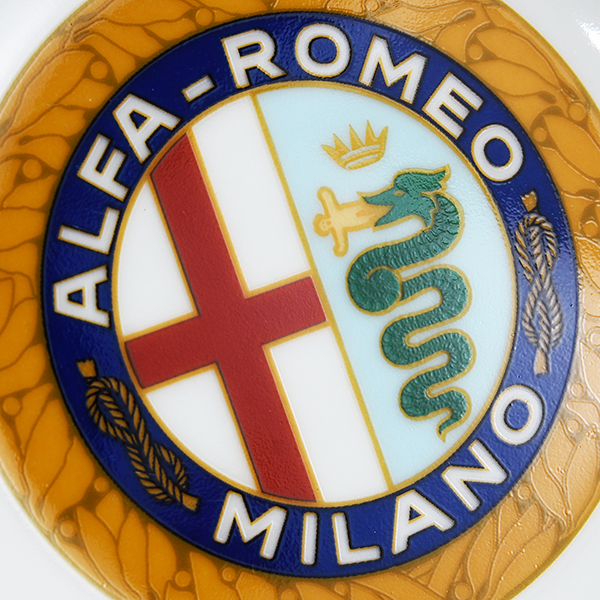 Alfa Romeo純正エンブレム有田焼 豆皿(1925年エンブレム) : イタリア ...